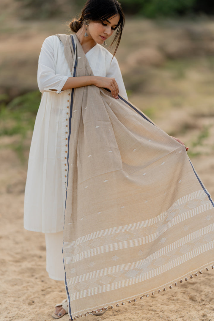 Creamy white kurta set with dupatta