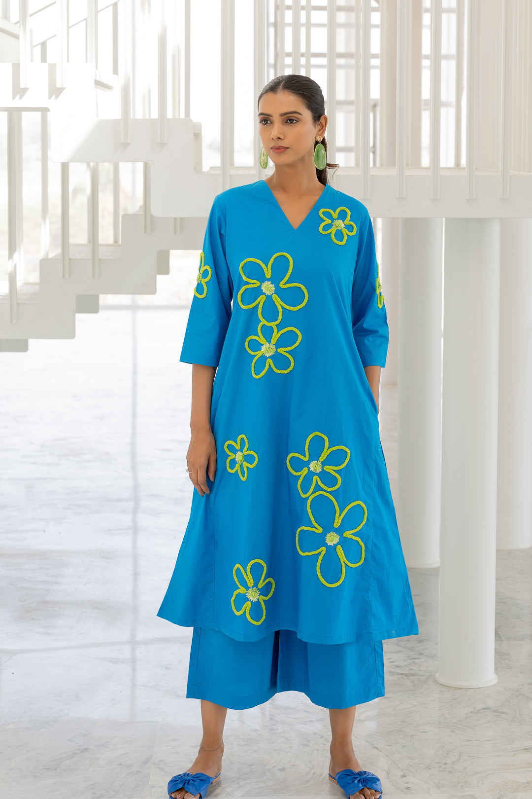 Seafoam Floral Embroidery Kurta