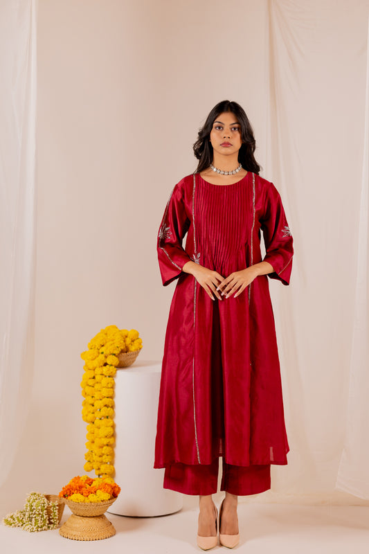 Sanaah Kurta Set