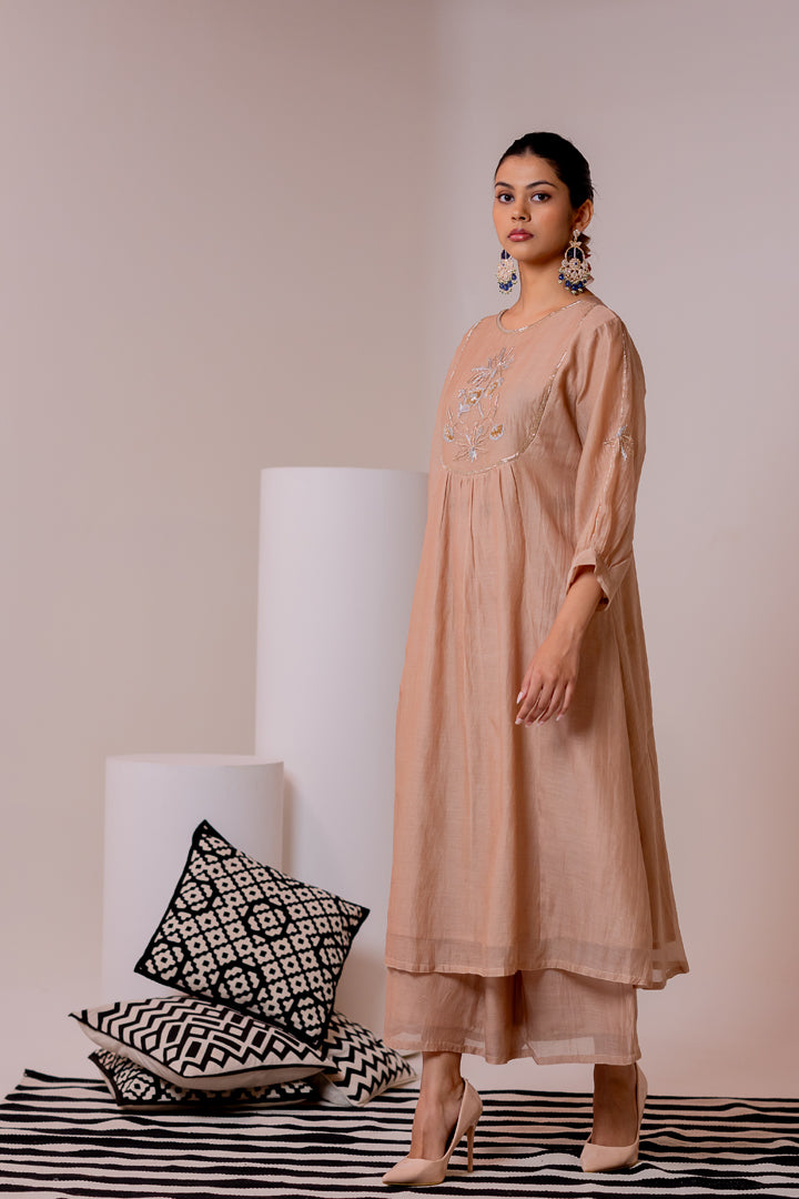 Avin Kurta Set with Organza Dupatta