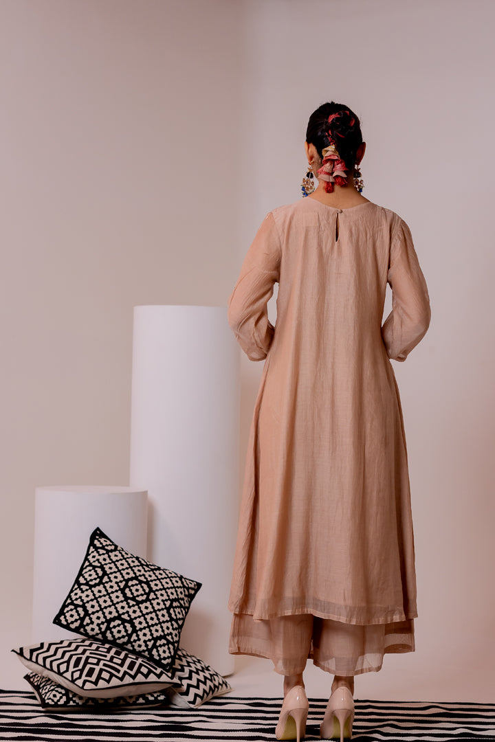 Avin Kurta Set with Organza Dupatta