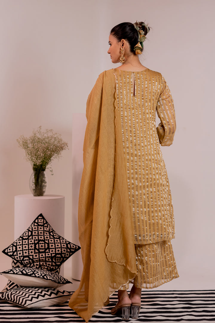 Sauvaran Kurta Set with Chanderi Dupatta