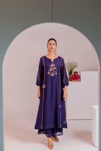 Aabroo Kurta Set with Organza Dupatta