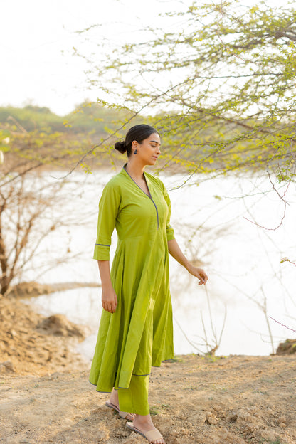 Green Pear Kalidaar Set with Jaamdani Dupatta