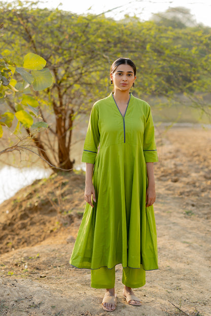 Green Pear Kalidaar Set