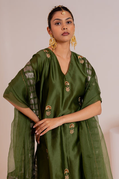 Sidhyaa Kurta Set with Dupatta