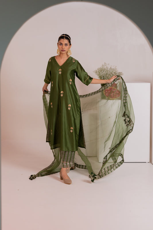 Sidhyaa Kurta Set with Dupatta