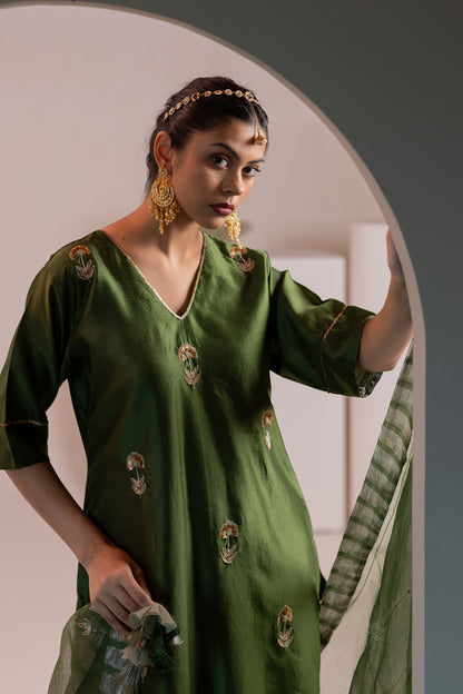 Sidhyaa Kurta Set with Dupatta