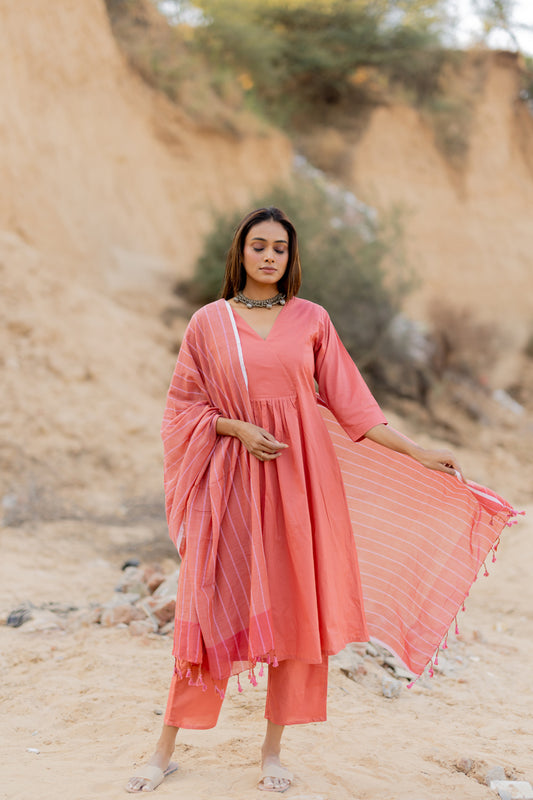 Sandy Blush Kurta Set with Handloom Dupatta