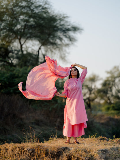 Light pink kurta set with jaamdani dupatta